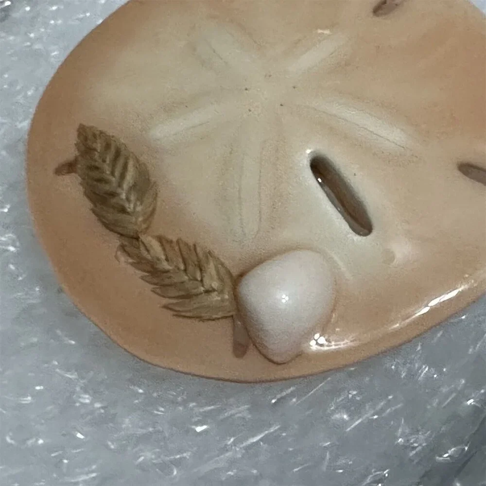 Belt Buckle CHARMANT BEVERLY HILLS Vintage Sand Dollar Seashell Beige Coral